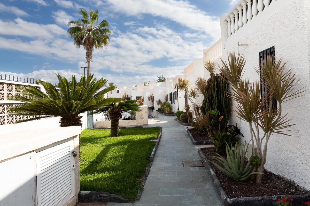 Beautiful Duplex In 3 Minutes Walking To The Beach In Playa De Las Americas Экстерьер фото