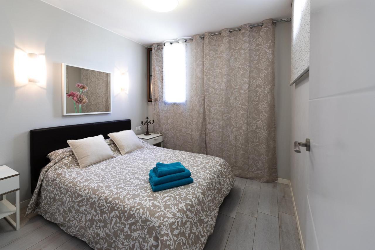 Beautiful Duplex In 3 Minutes Walking To The Beach In Playa De Las Americas Экстерьер фото